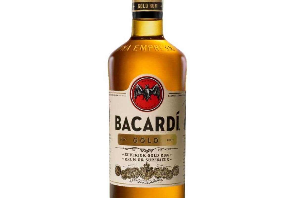 Bacardi Gold (1 x 750 ml)