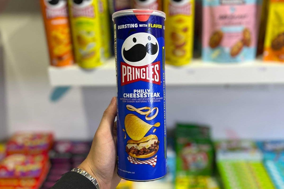 (US) PRINGLES PHILLY CHEESETEAK - 156G