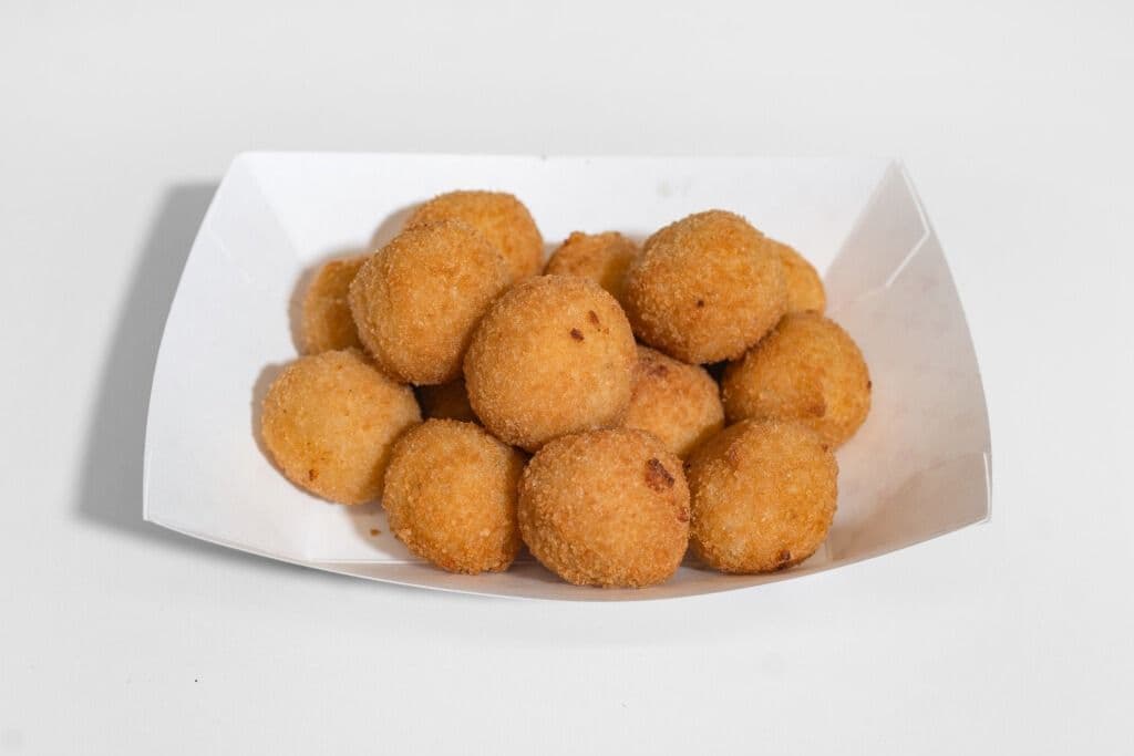 Mac and Cheese Balls with Drizzle (5 pcs)