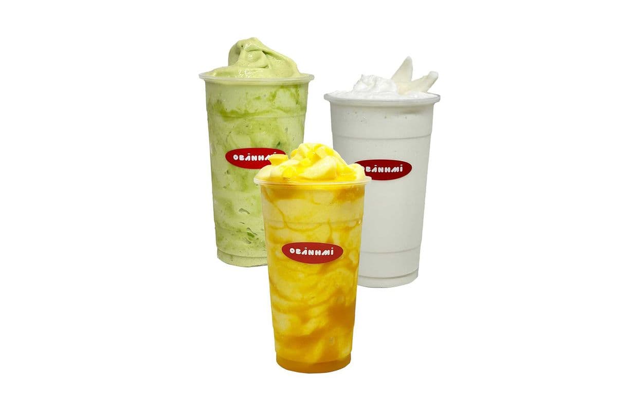 Fruit Smoothies 🥭🥥🥑🍓 (24 oz)