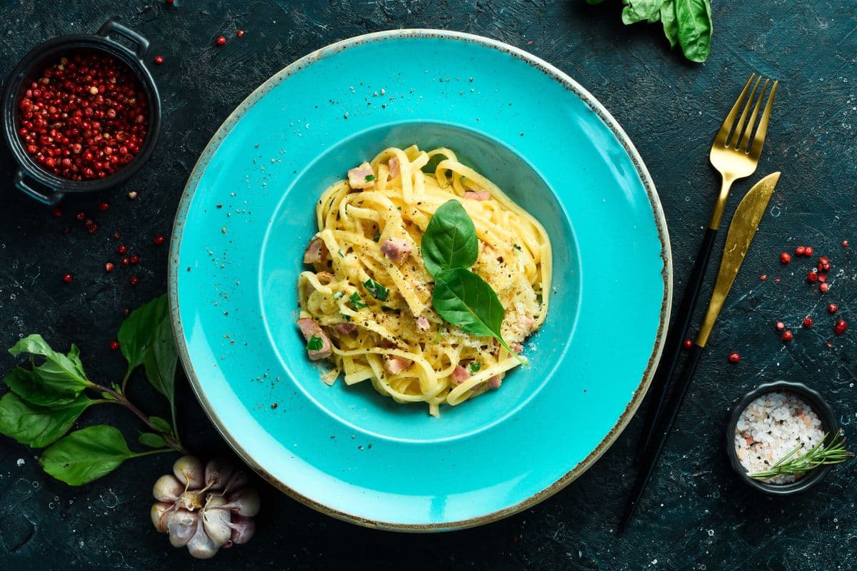 Fettuccine with Alfredo Sauce