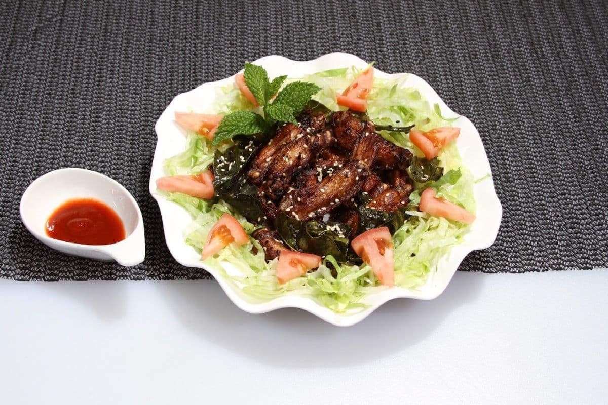 F2. Deep-Fried Chicken Wing Thai-Style