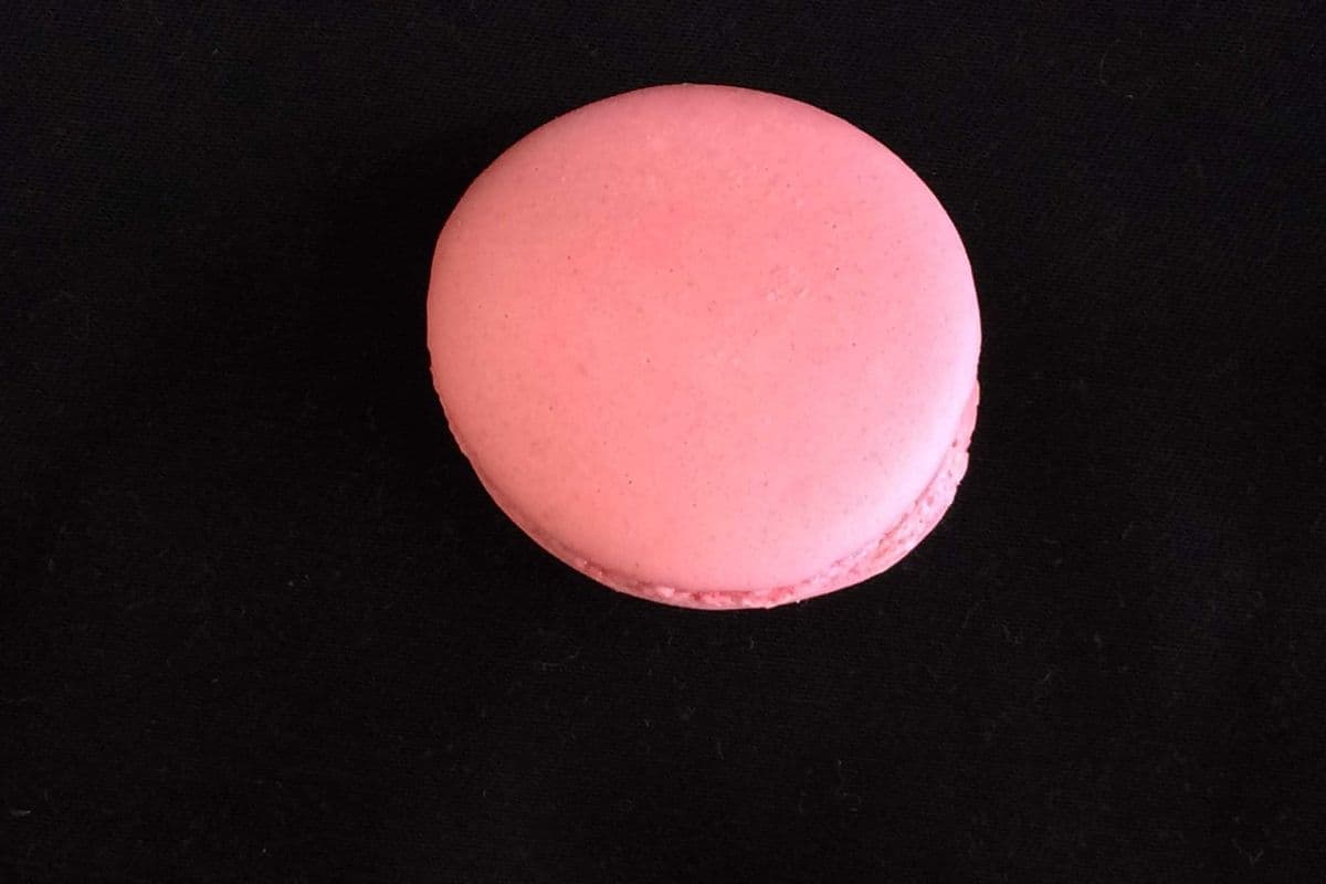 Strawberry Macaron