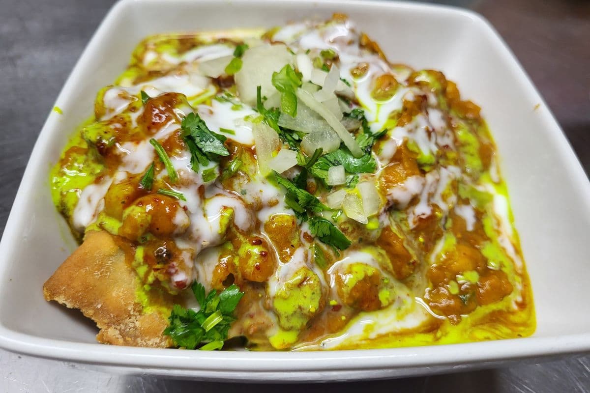 Samosa and Choley