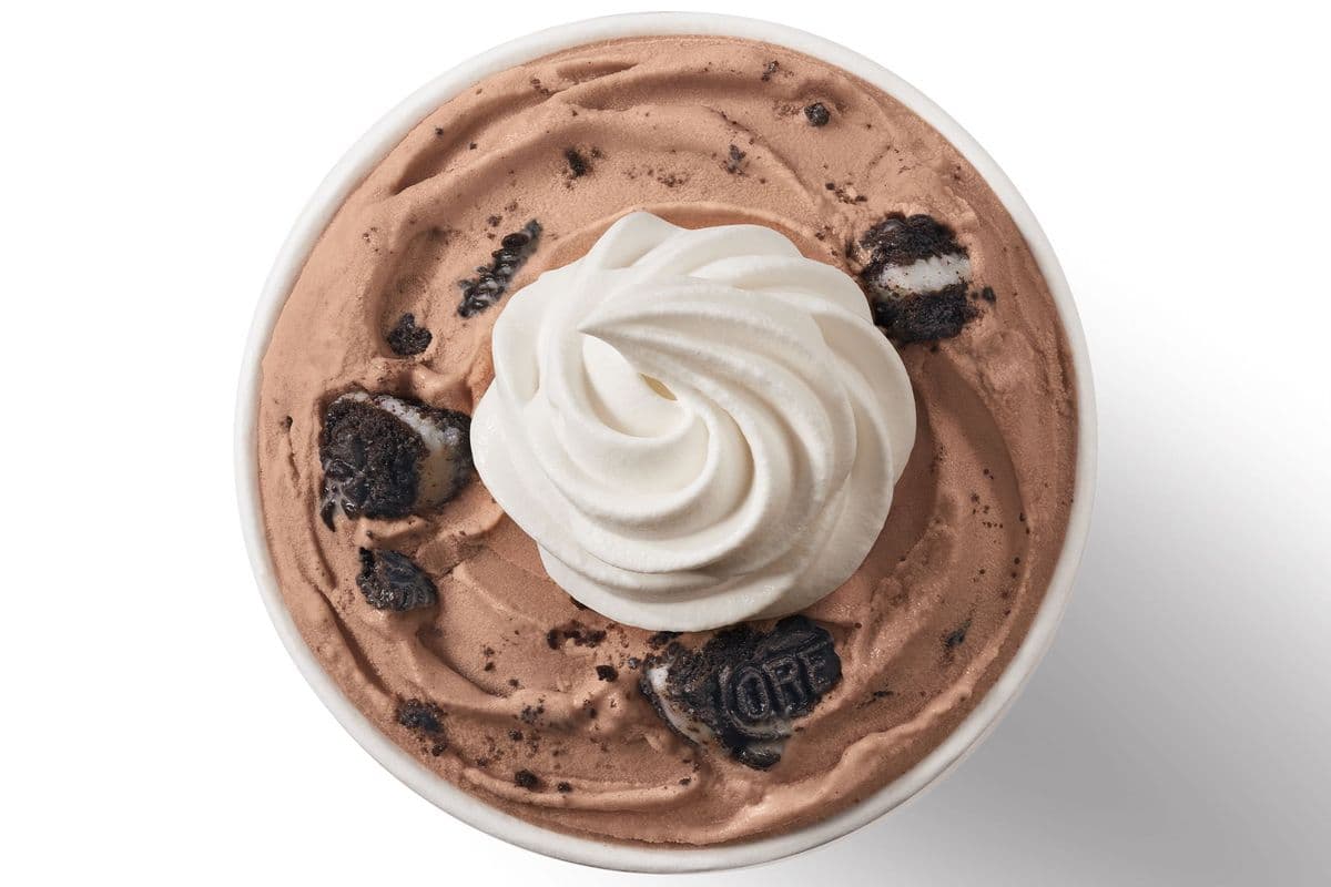 IT’S BACK! Oreo Hot Cocoa Blizzard® Treat: