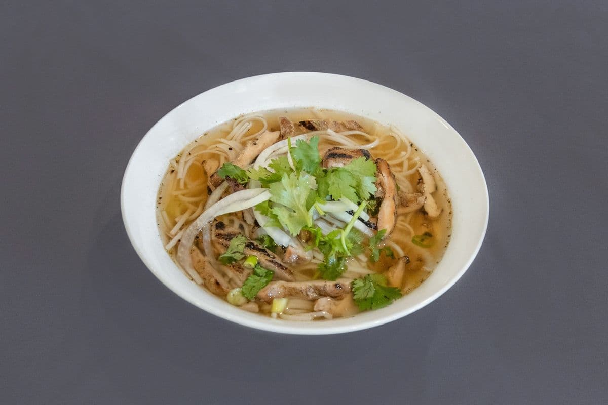 Pho Poulet Grillé / Grilled Chicken