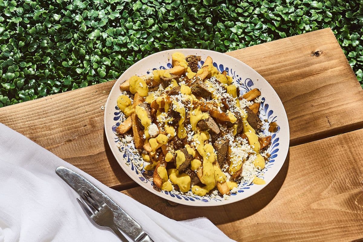 Greek-style Meat Poutine