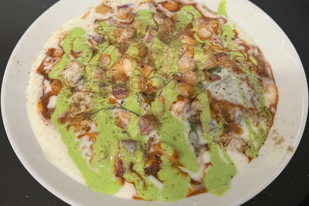 Aloo Tikki Chaat