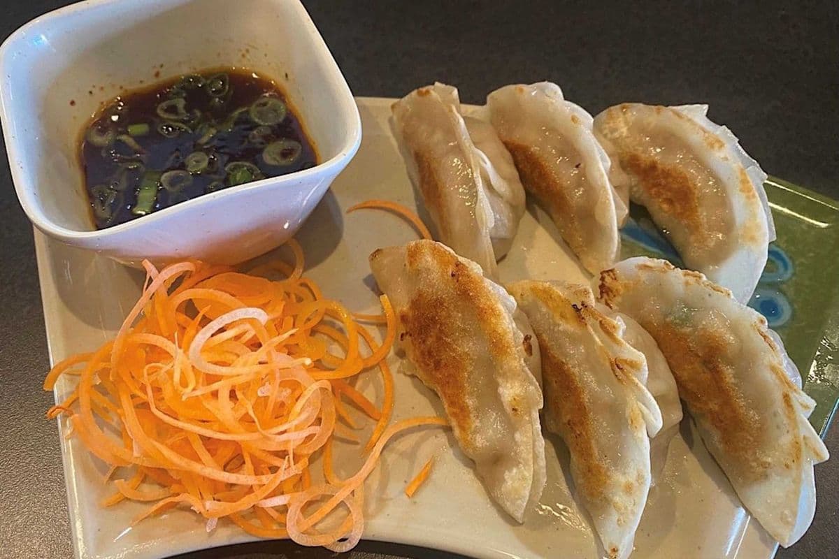 Gyoza (6 Pcs)