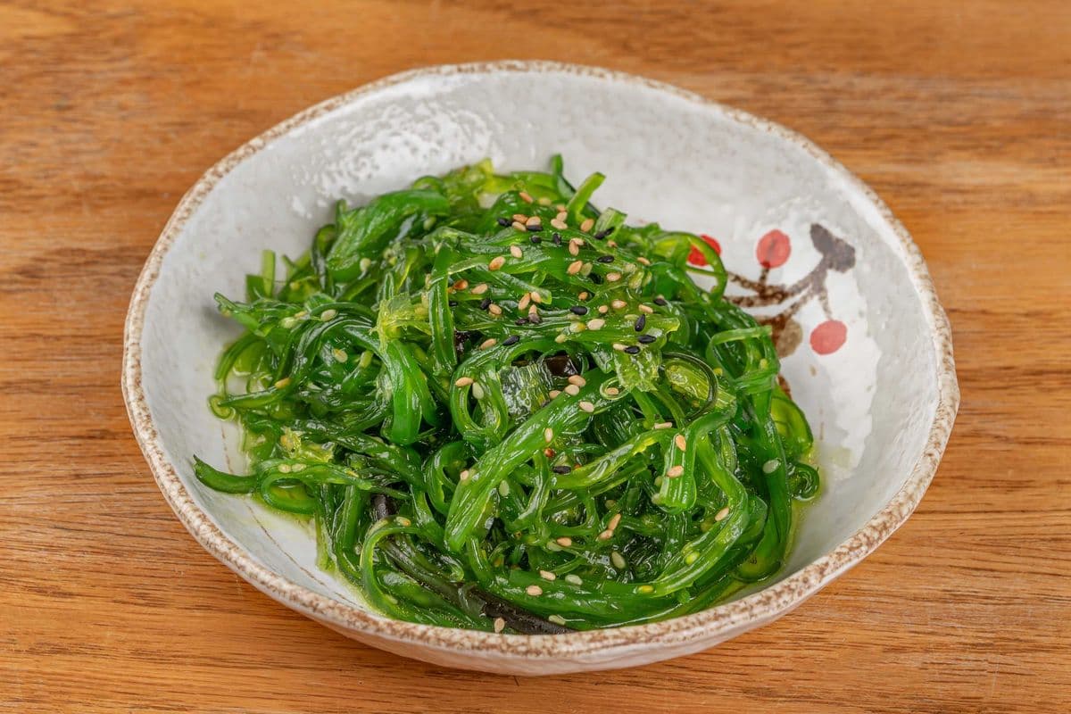 P4)Seaweed Salad