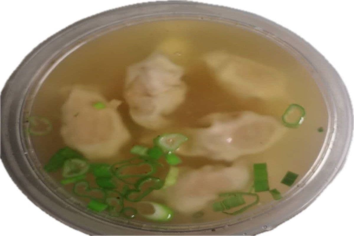Wonton Soup (BBQ Pork) / 云吞汤