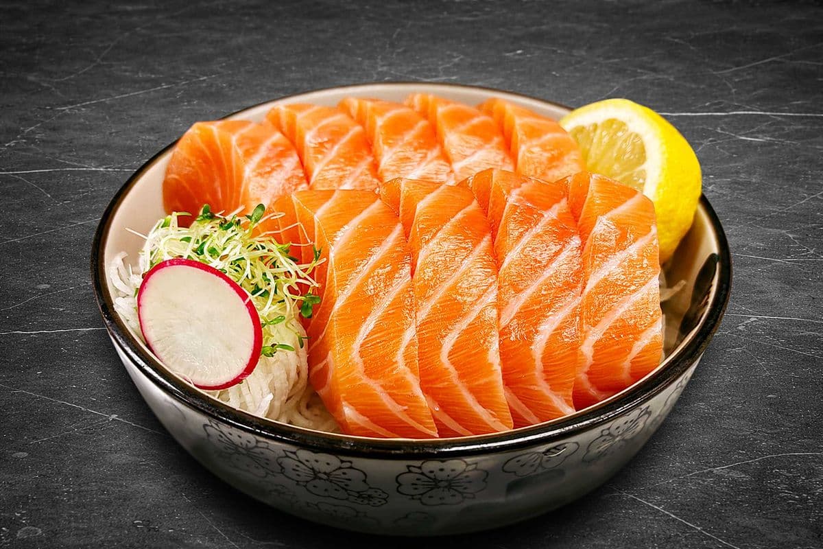 Salmon Sashimi Don