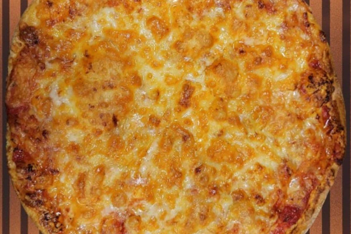 Medium Cheese Pizza