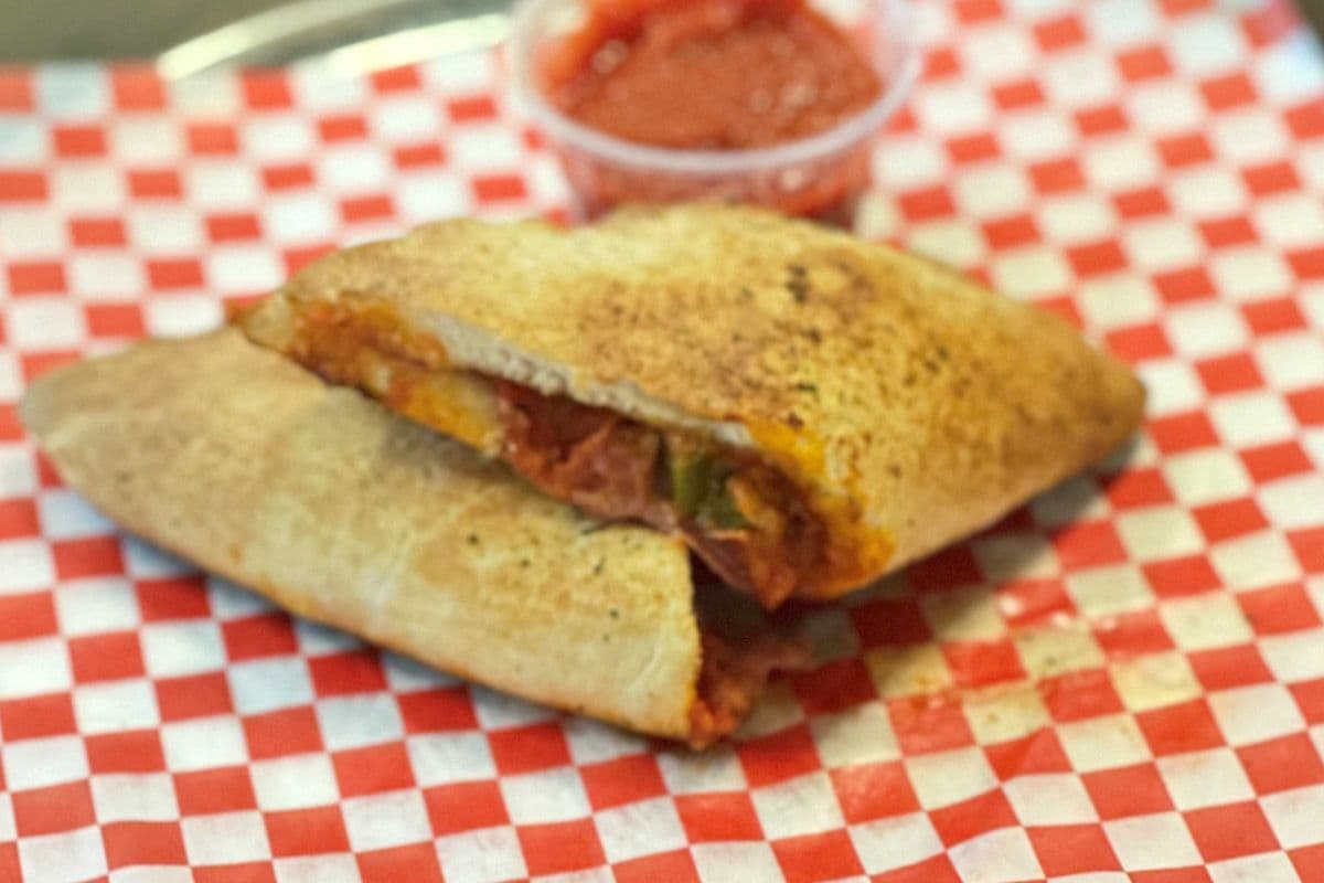Classico Calzone