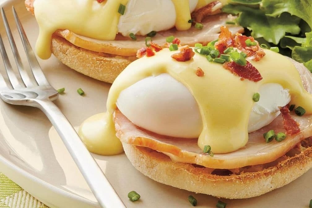 Bénédictes Jambon et Fromage Suisse / Ham and Swiss Cheese Benedict