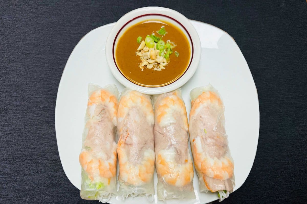 Salad Roll 4pcs (Gỏi Cuốn)