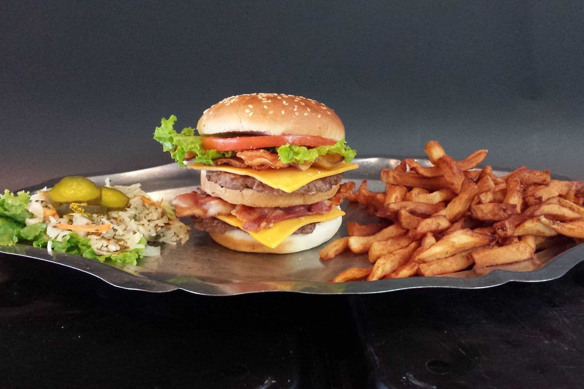 5-Hamburger Jumbo TD et frites