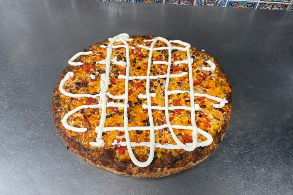 16" X-Large Southwest Chicken Pizza