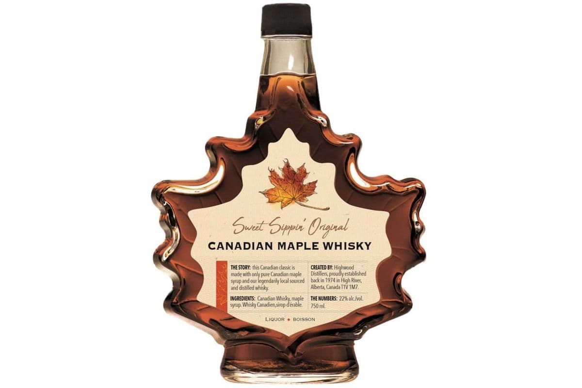 Sweet Sippin Canadian Maple Whisky (26 oz) (1 x 750 mL)