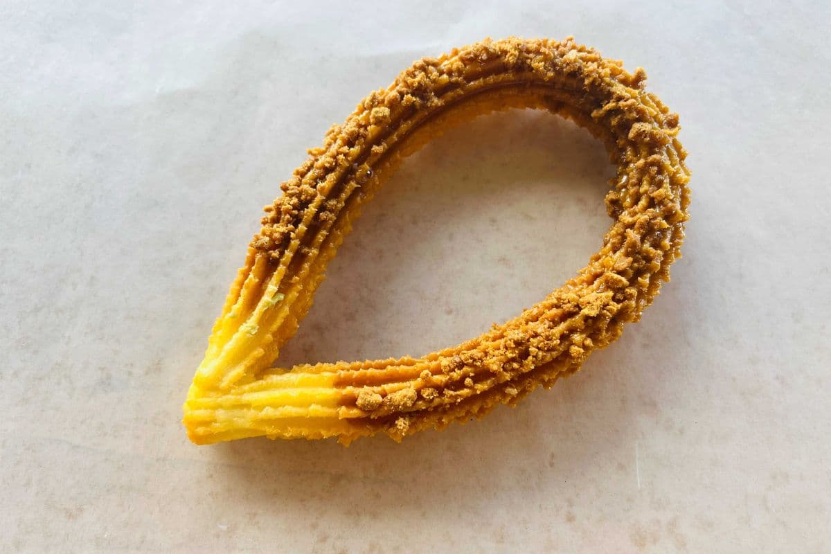 Biscoff churro (about 6")