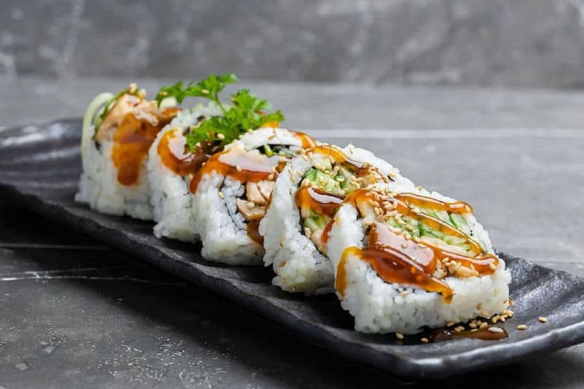 Chicken Teriyaki Roll - Maki Sushi