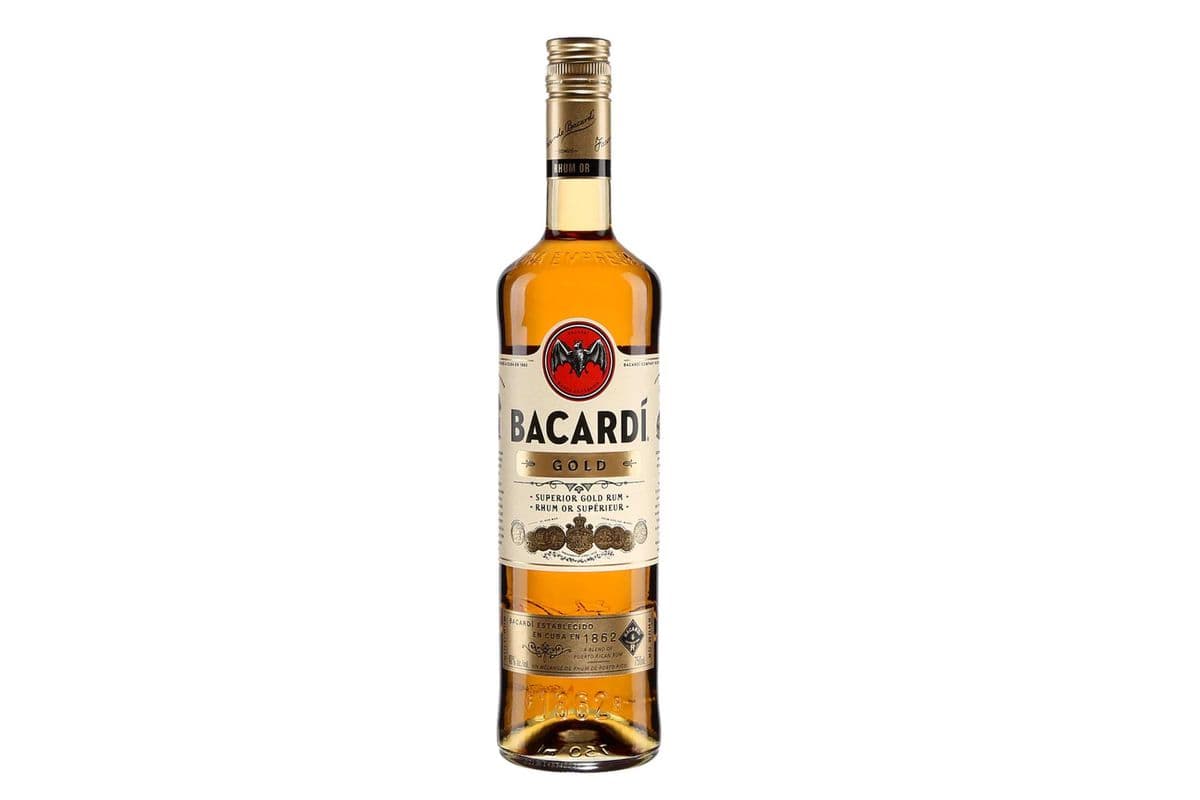 Bacardi Gold 750 ML (1 x 750 ml)