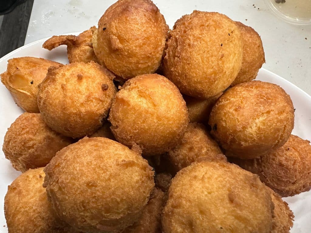 Coconut Buns (6 pcs)