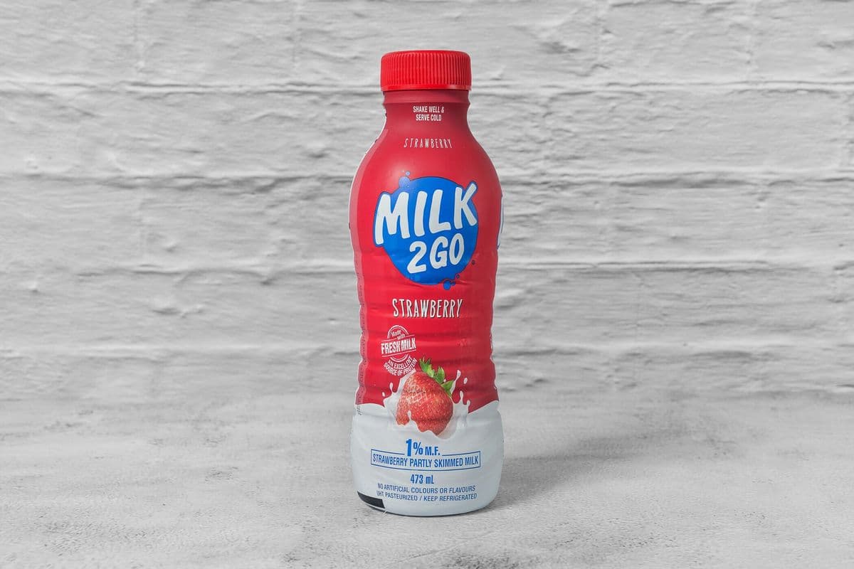 Milk 2 Go Strawberry (473 ml)
