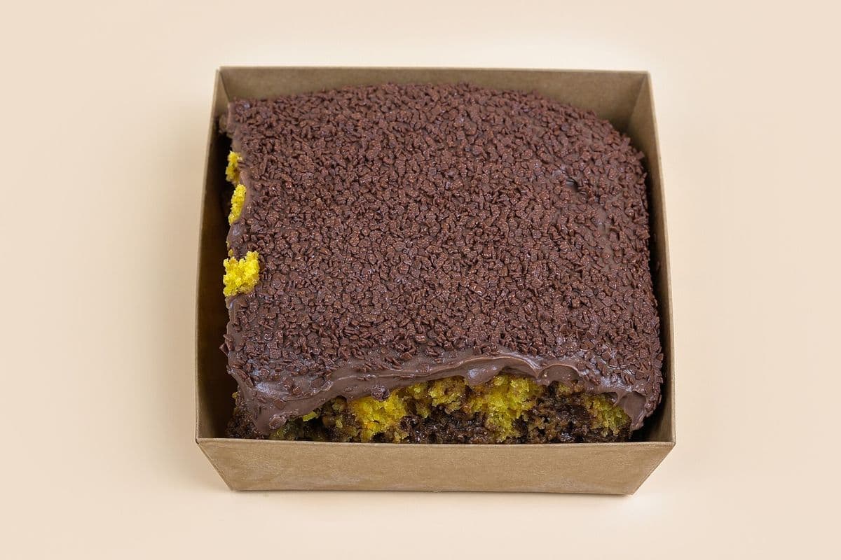 Carrot Cake with Chocolate cover