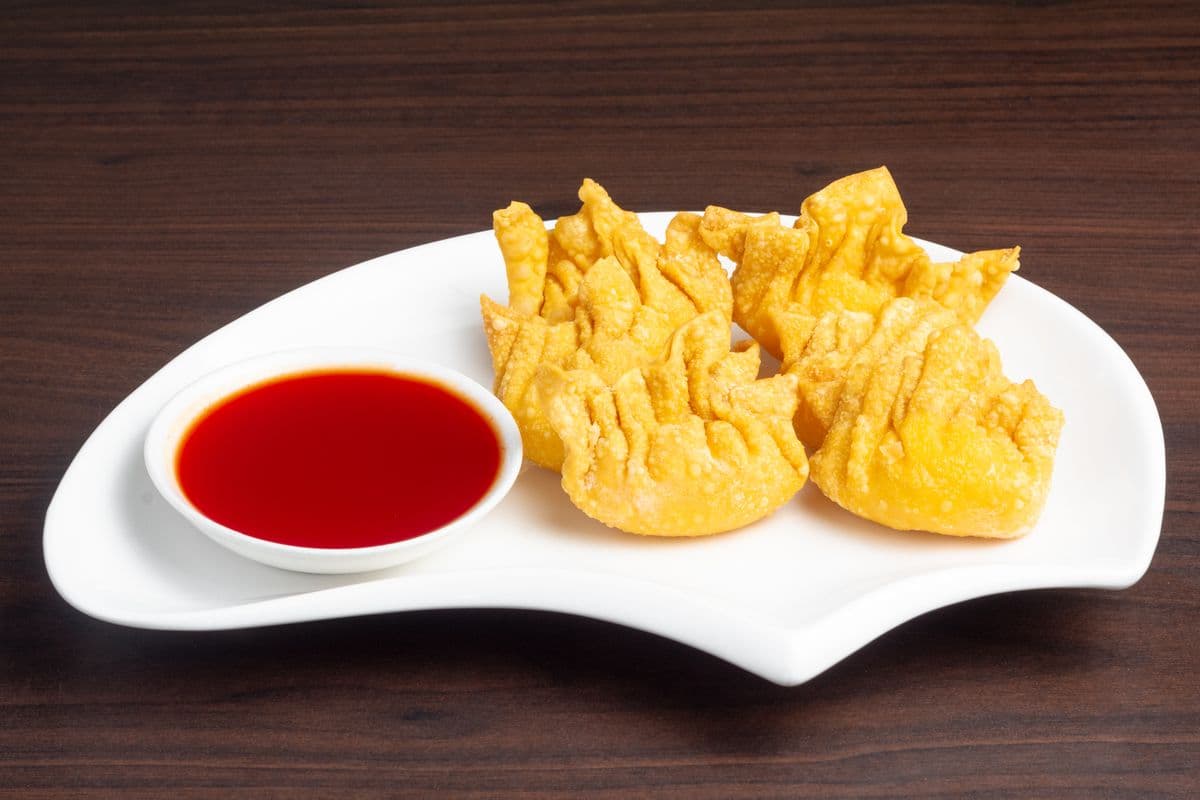 Crab Meat and Cream Cheese Wontons(6)