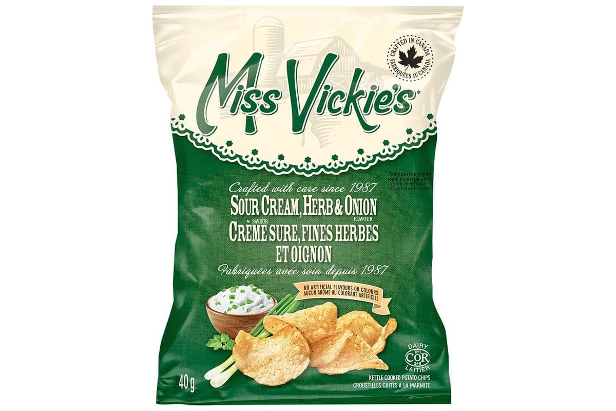 Miss Vickie's® Sour Cream, Herb & Onion Kettle Cooked Potato Chips (Side)