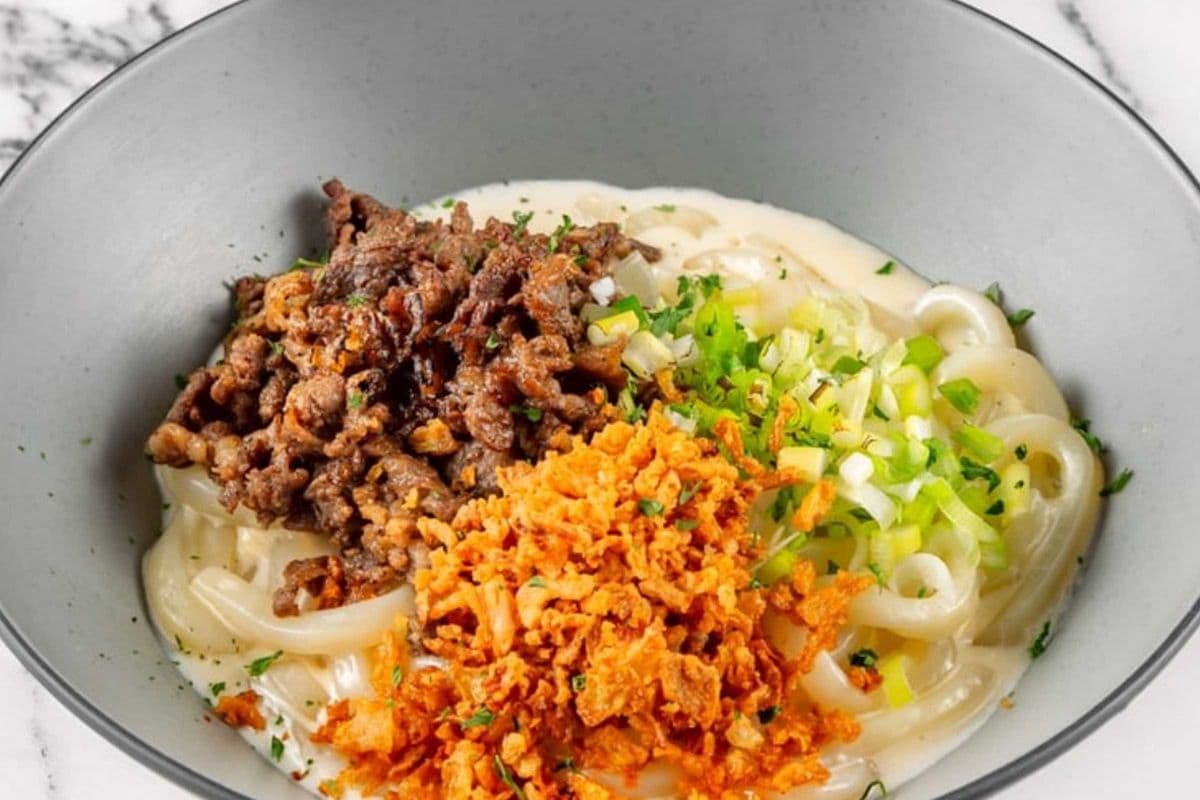 Cream Bulgogi Udon (크림 불고기 우동)