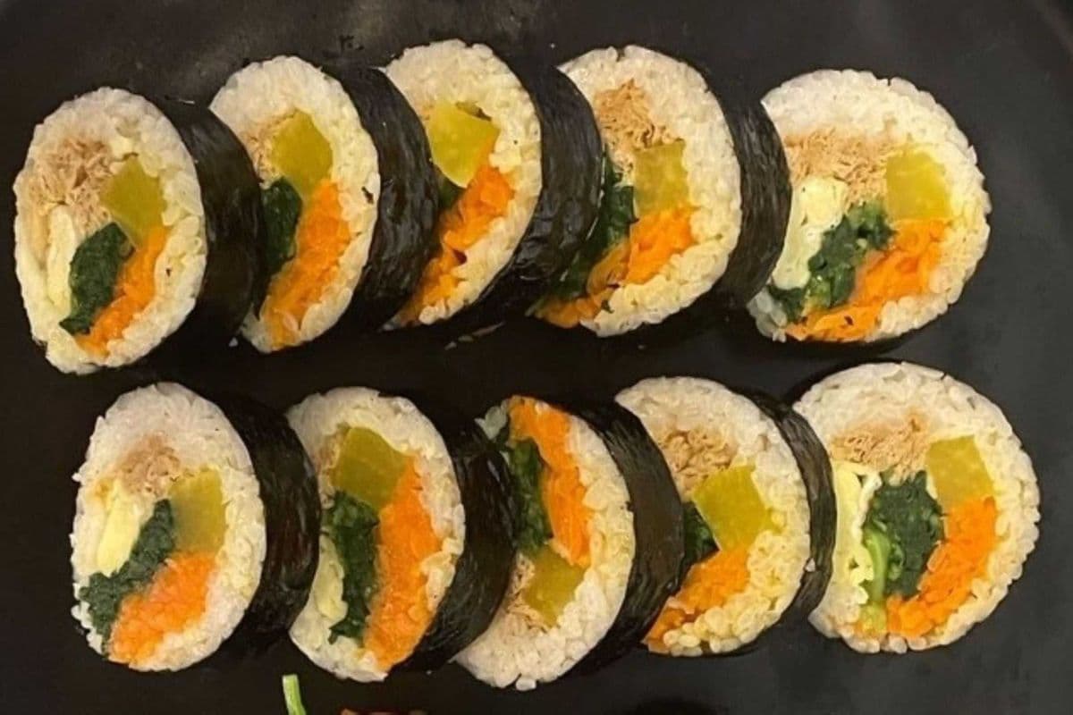 Veggie Gimbap (유부김밥)