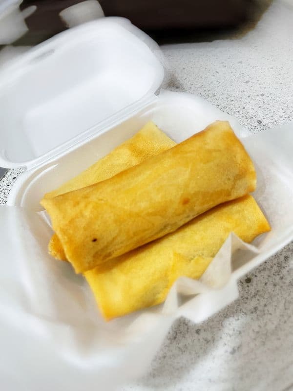10. House special Spring Roll ( vegetarian 1 pc)