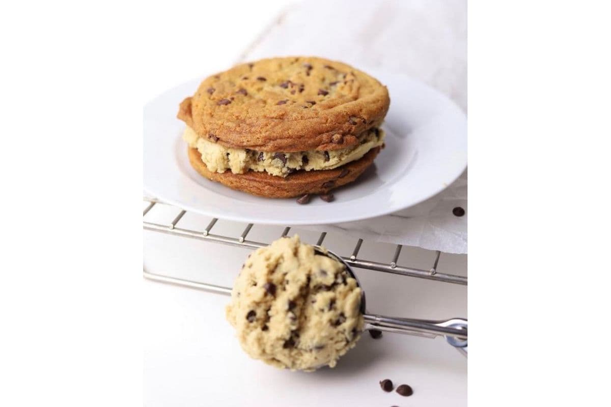 Cookie Dough Sandwich