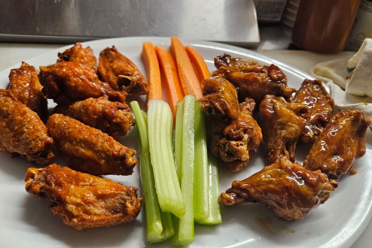 Two-Pound Wings with Veggies and Dip