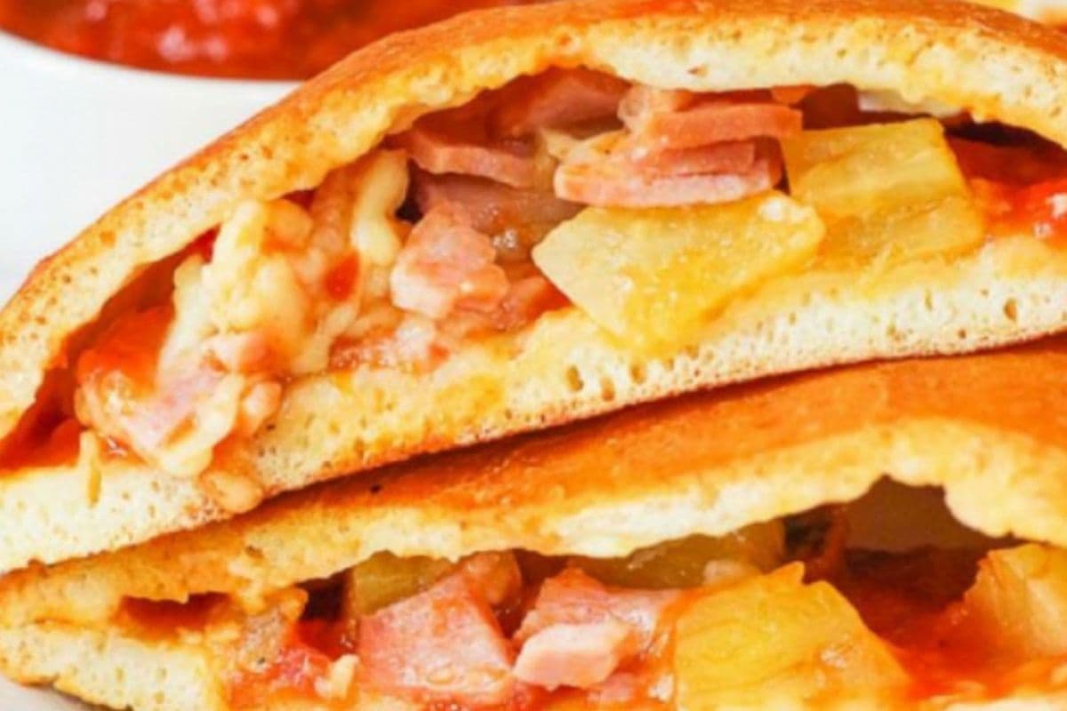 Hawaiin Calzone