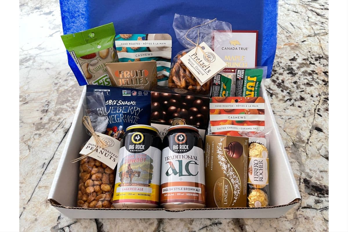 Game Time Snack Box 4 for 2