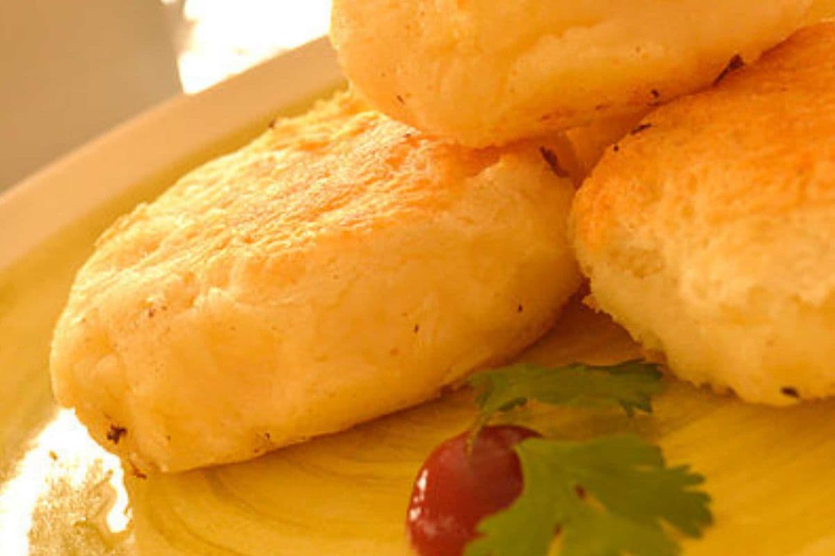 Tortillas de Yuca de Queso (Frizadas) - Pack of 6