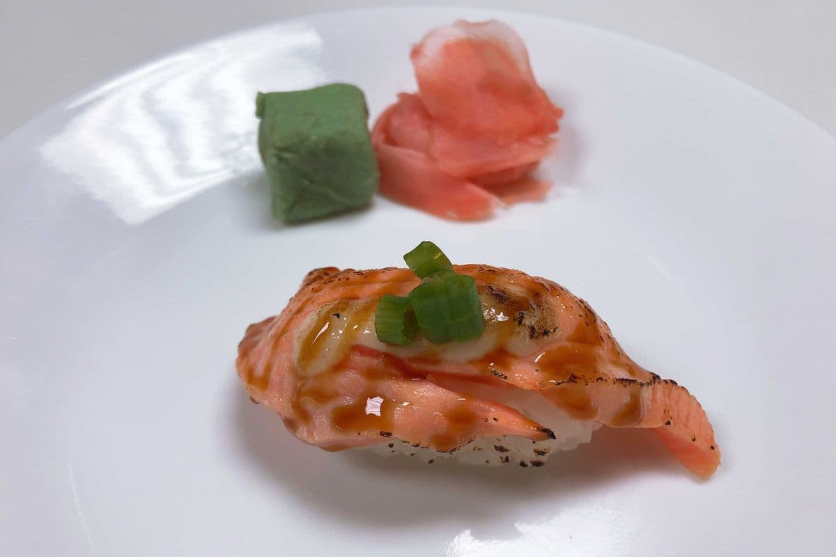 Aburi Salmon Nigiri