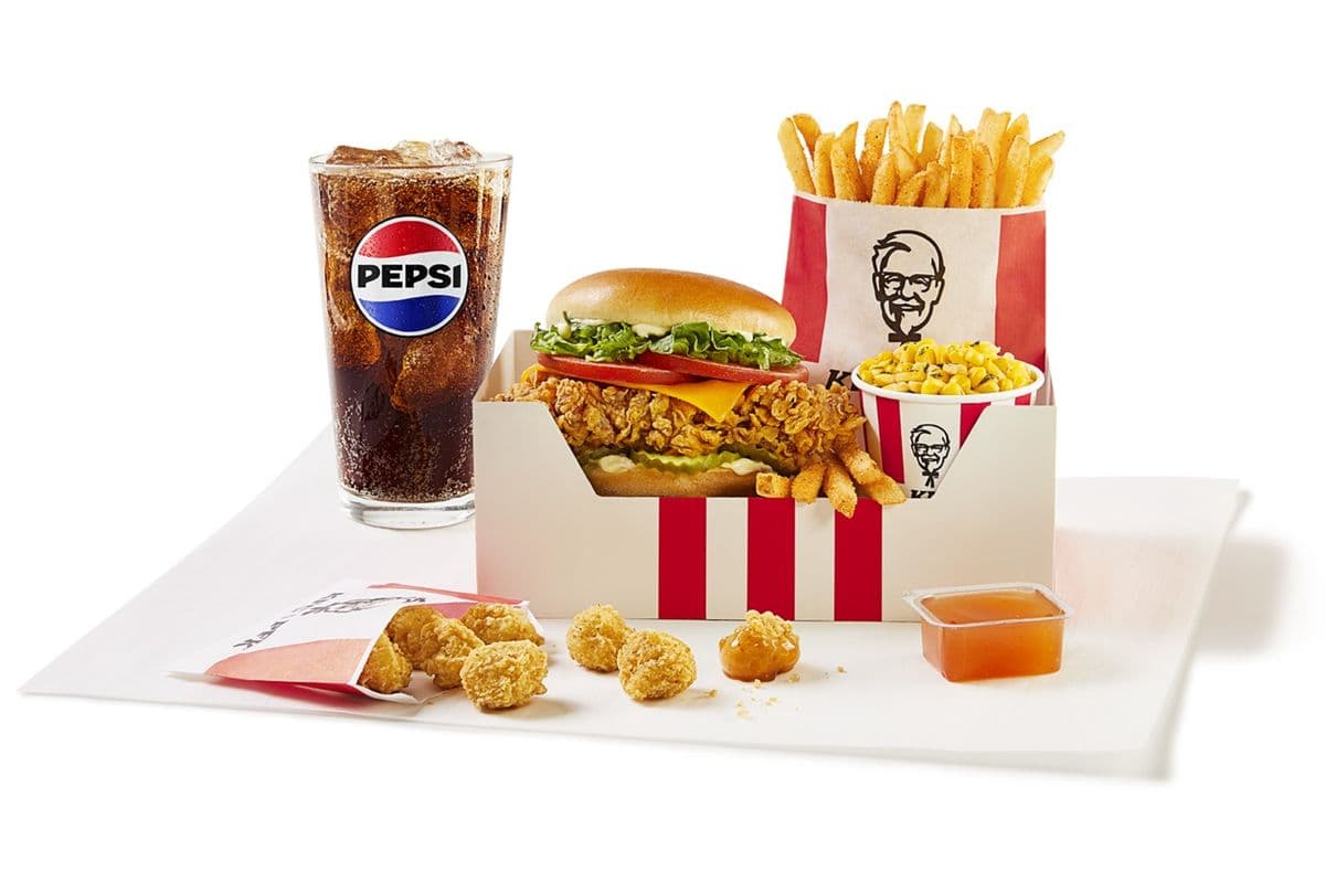 Deluxe Famous Chicken Sandwich Box Meal