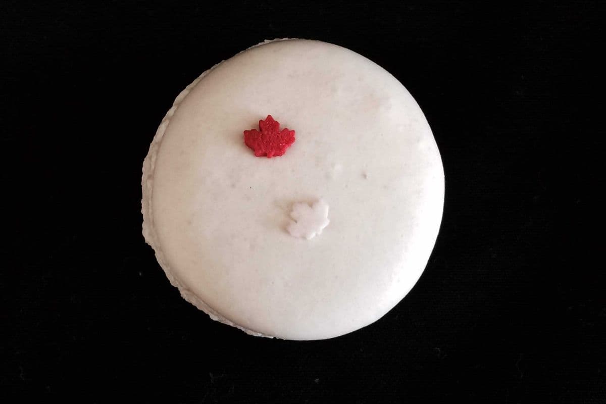 Maple Macaron