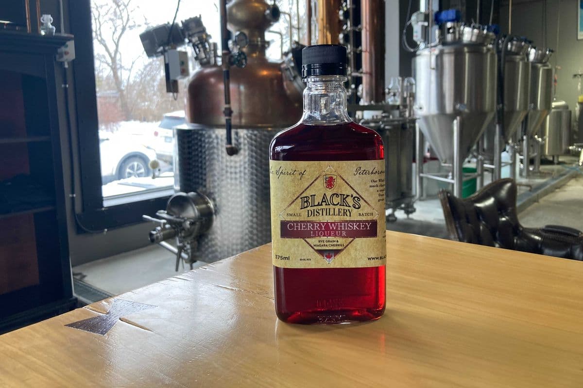 Cherry Whiskey (1 x 375 ml)