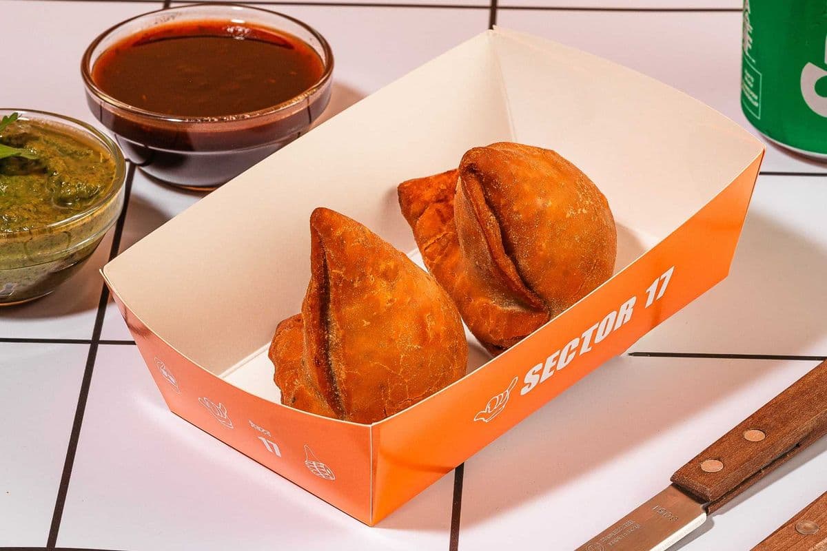 Canteen Wala Samosa (2pcs)