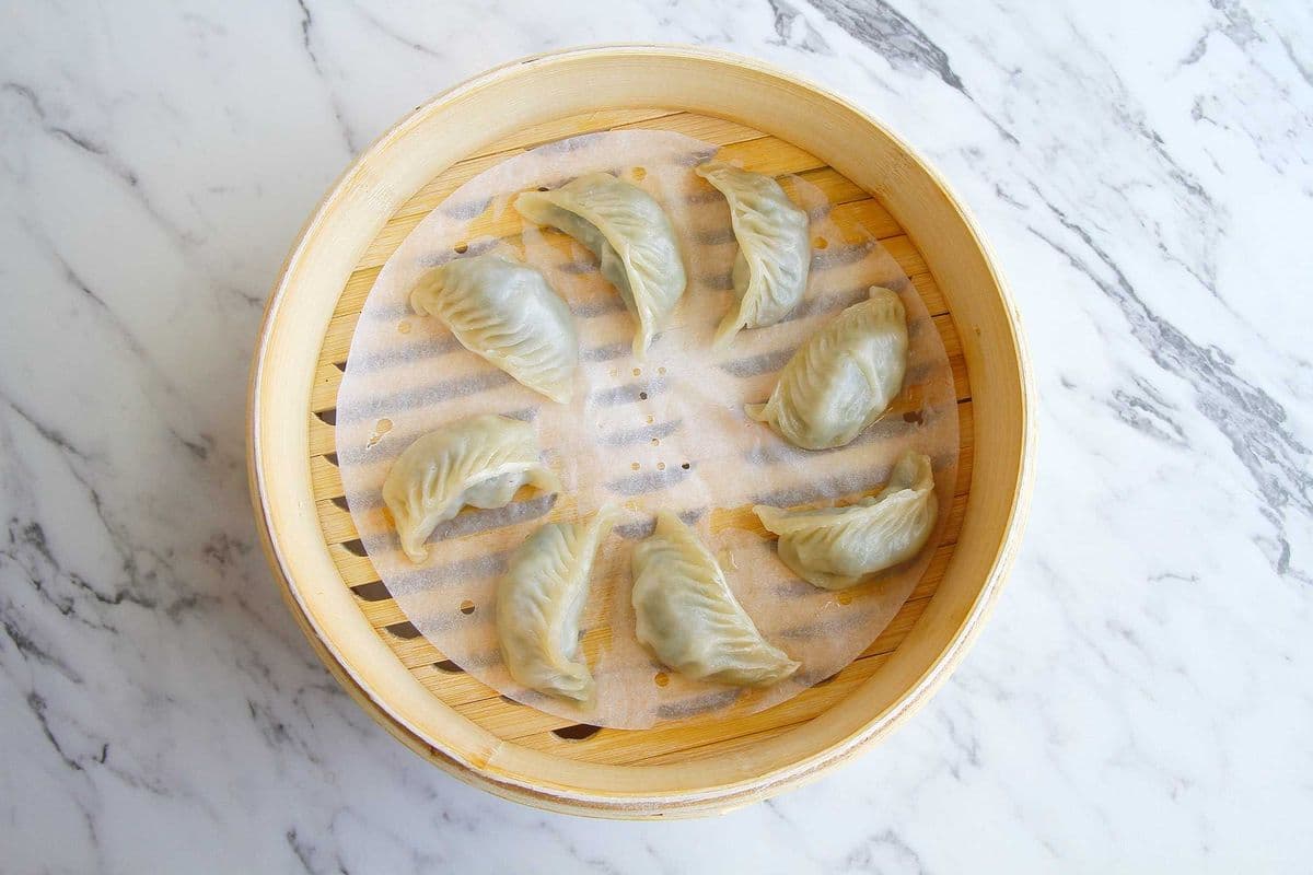 Steamed Vegetable & Pork Dumplings (6 pcs) 菜肉蒸餃