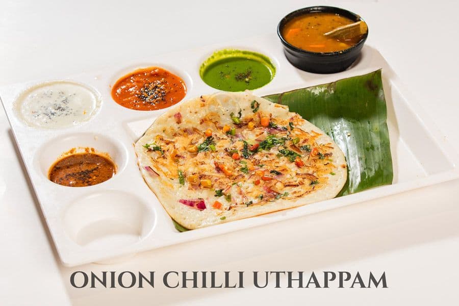 Onion Chilli Uthappam