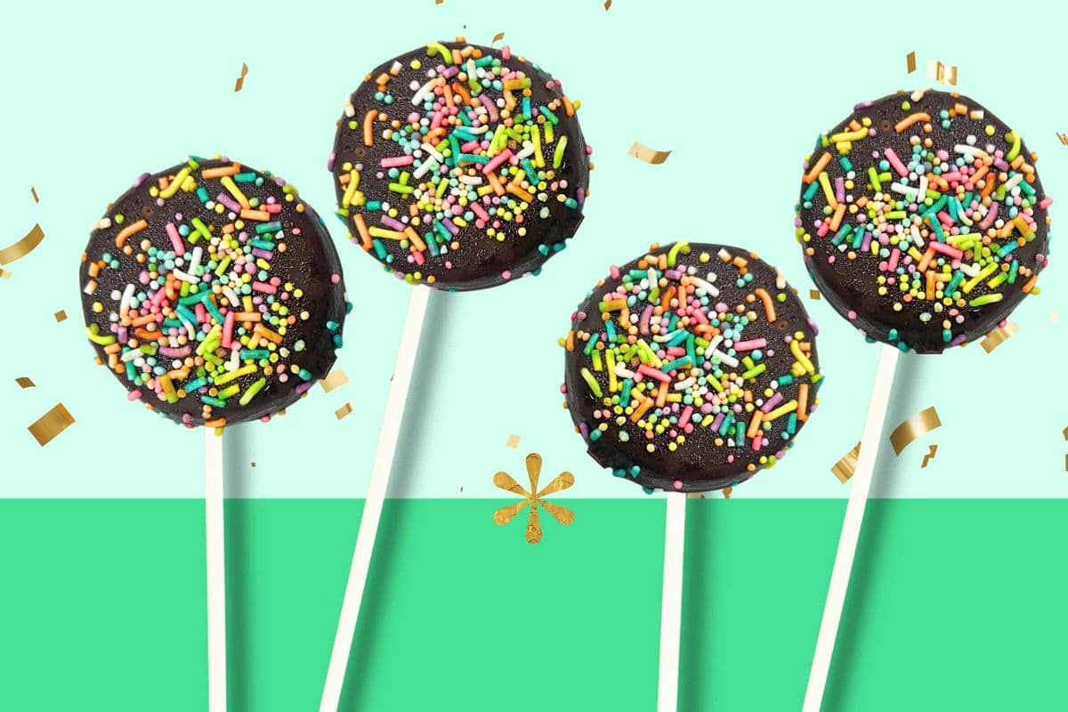 Chocolate Sprinkle Lolli-Cake (1 pc)