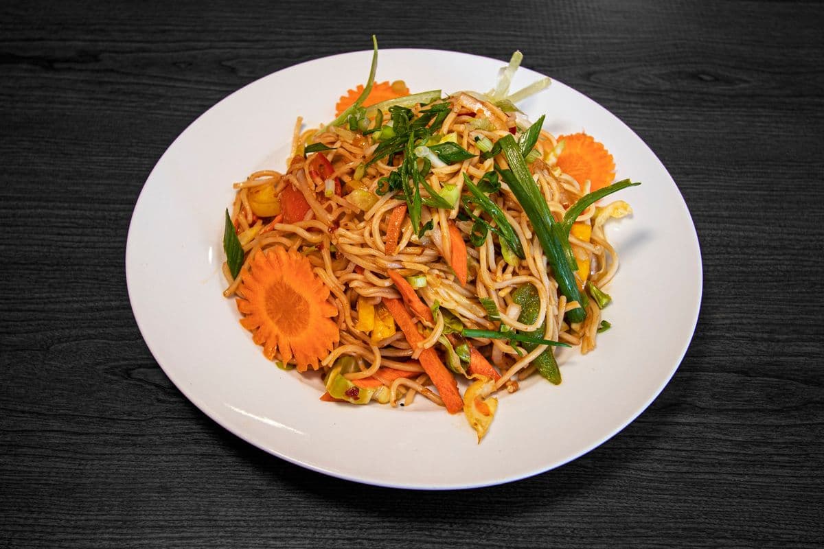 Chicken Hakka Noodles