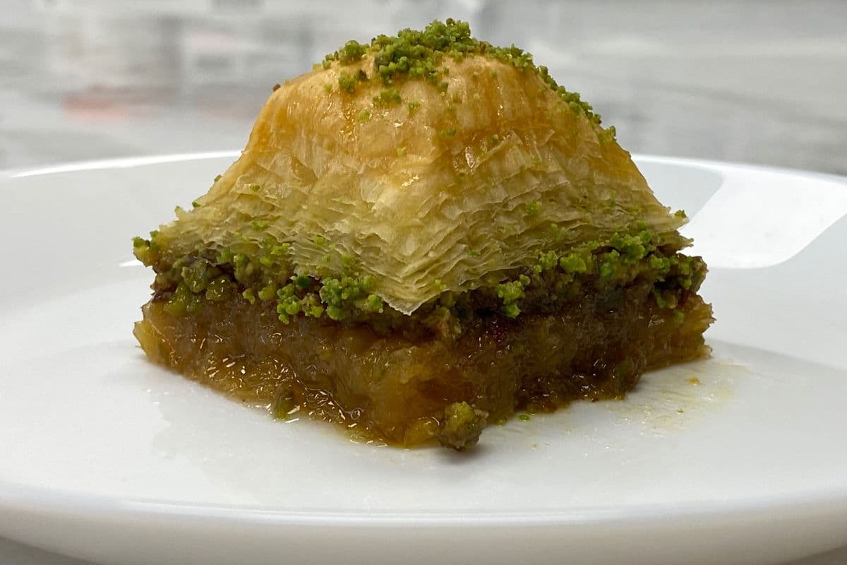 Kare (Square) Baklava with Pistachio