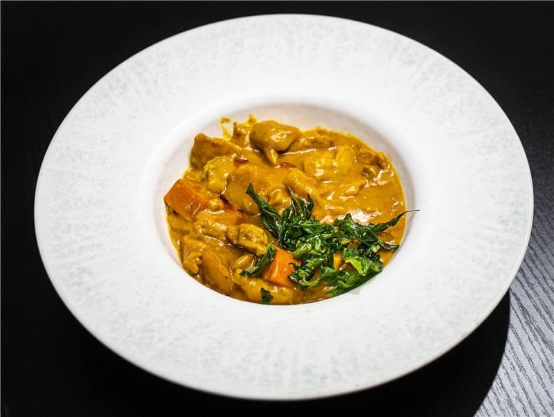 Combo M08 Coconut Curry Salty Peppery Chicken M08 椰香咖哩鹽酥雞 套餐